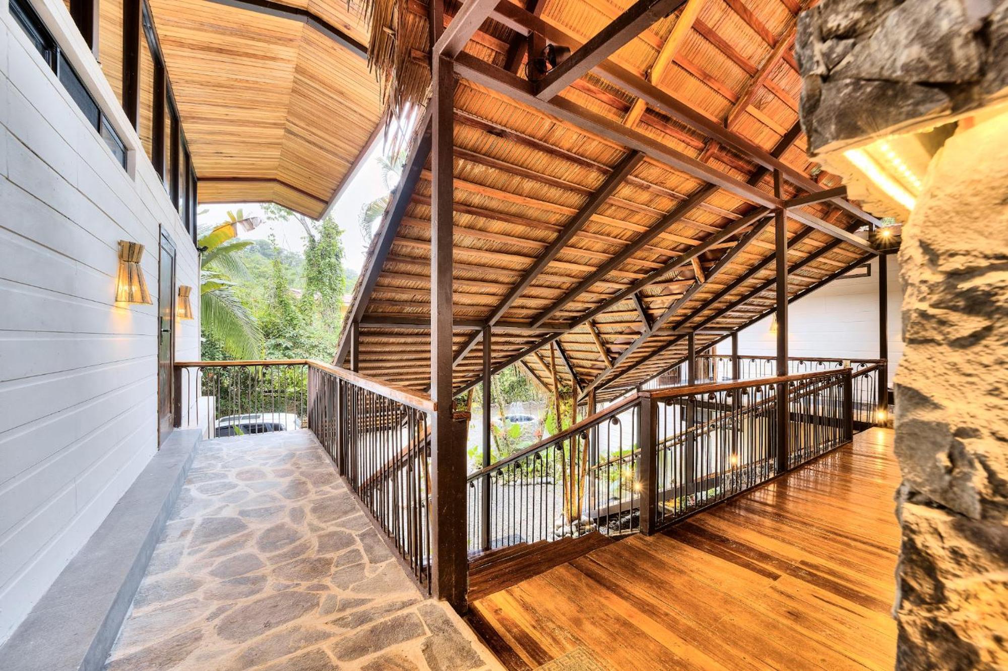 Conga Boutique Hotel Puerto Viejo de Talamanca Exteriér fotografie